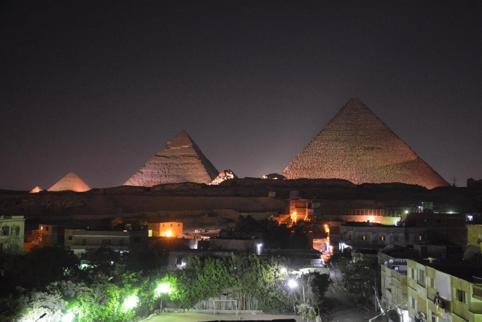 Pyramids Show Hotel Kafret el-Gabal Exterior foto