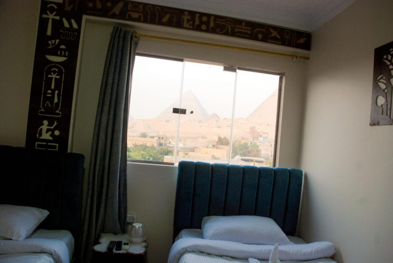 Pyramids Show Hotel Kafret el-Gabal Exterior foto