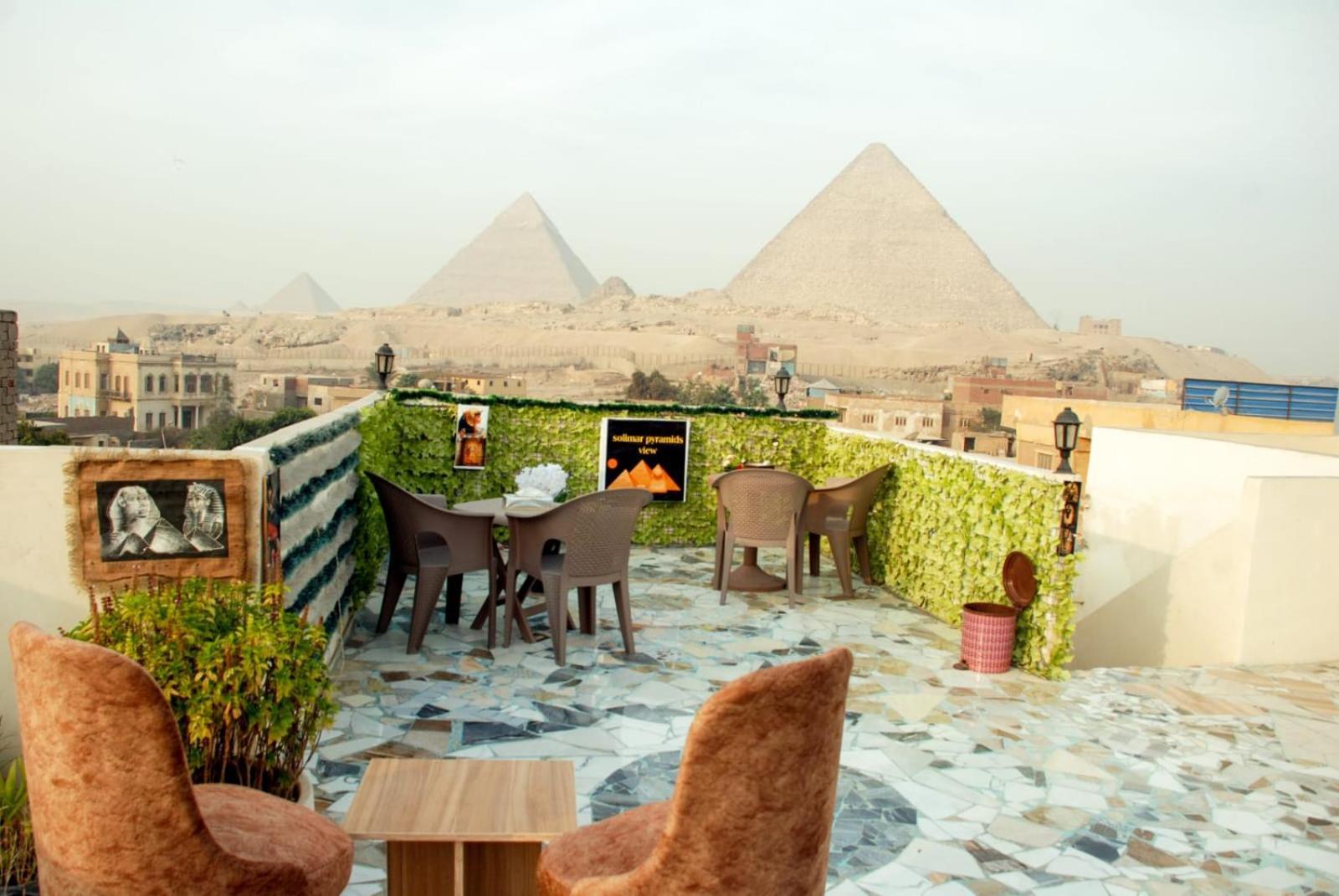 Pyramids Show Hotel Kafret el-Gabal Exterior foto